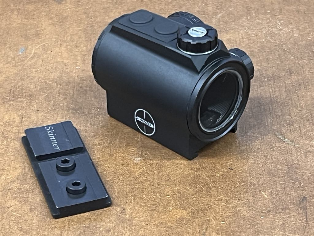 Skinner Optics Red Dot SKO-121-RDO and Mounts - Image 5
